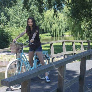 Meet your Posher, Sara